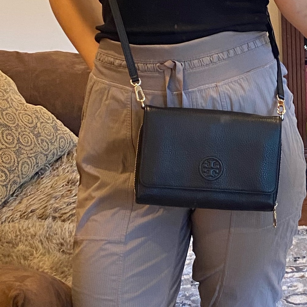 Tory Burch Small Crossbody Bag Black EUC